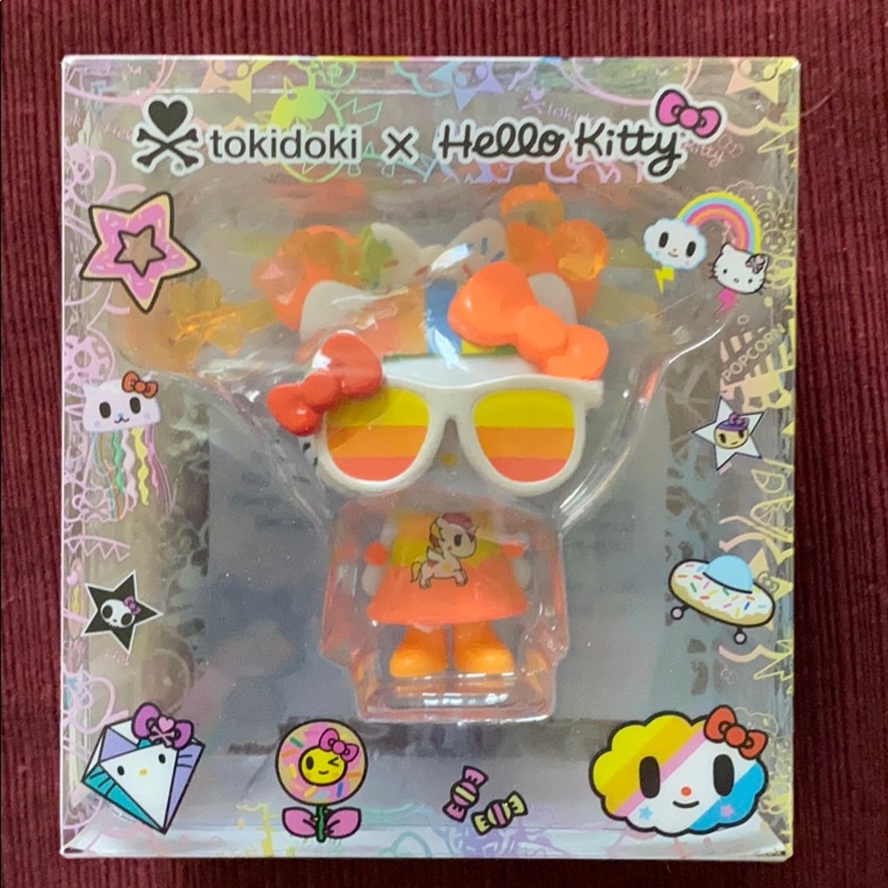SOLD OUT tokidoki x hello kitty